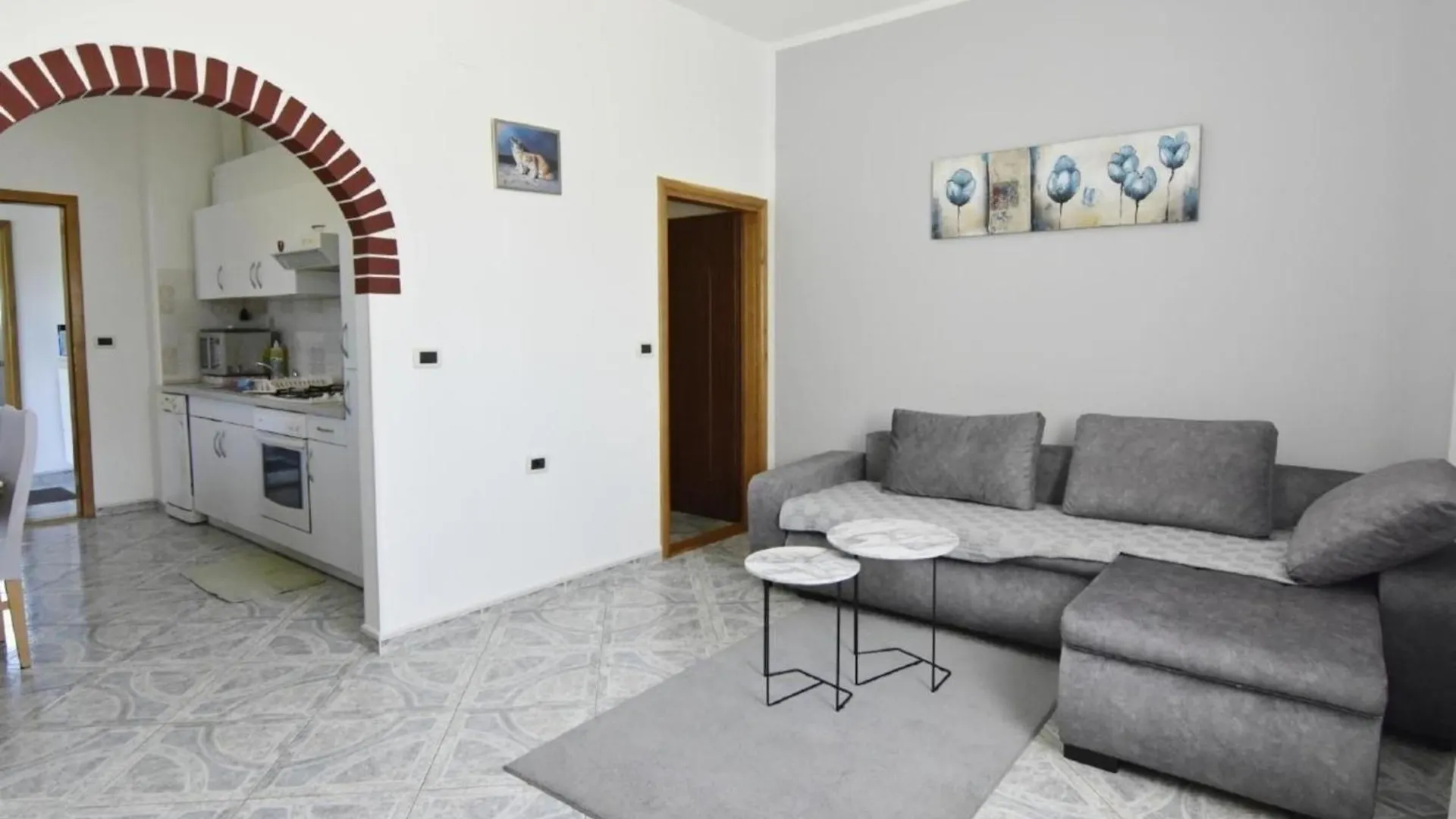 Klimatisierte Wohnung In Valica Mit Grossem Garten Apartman